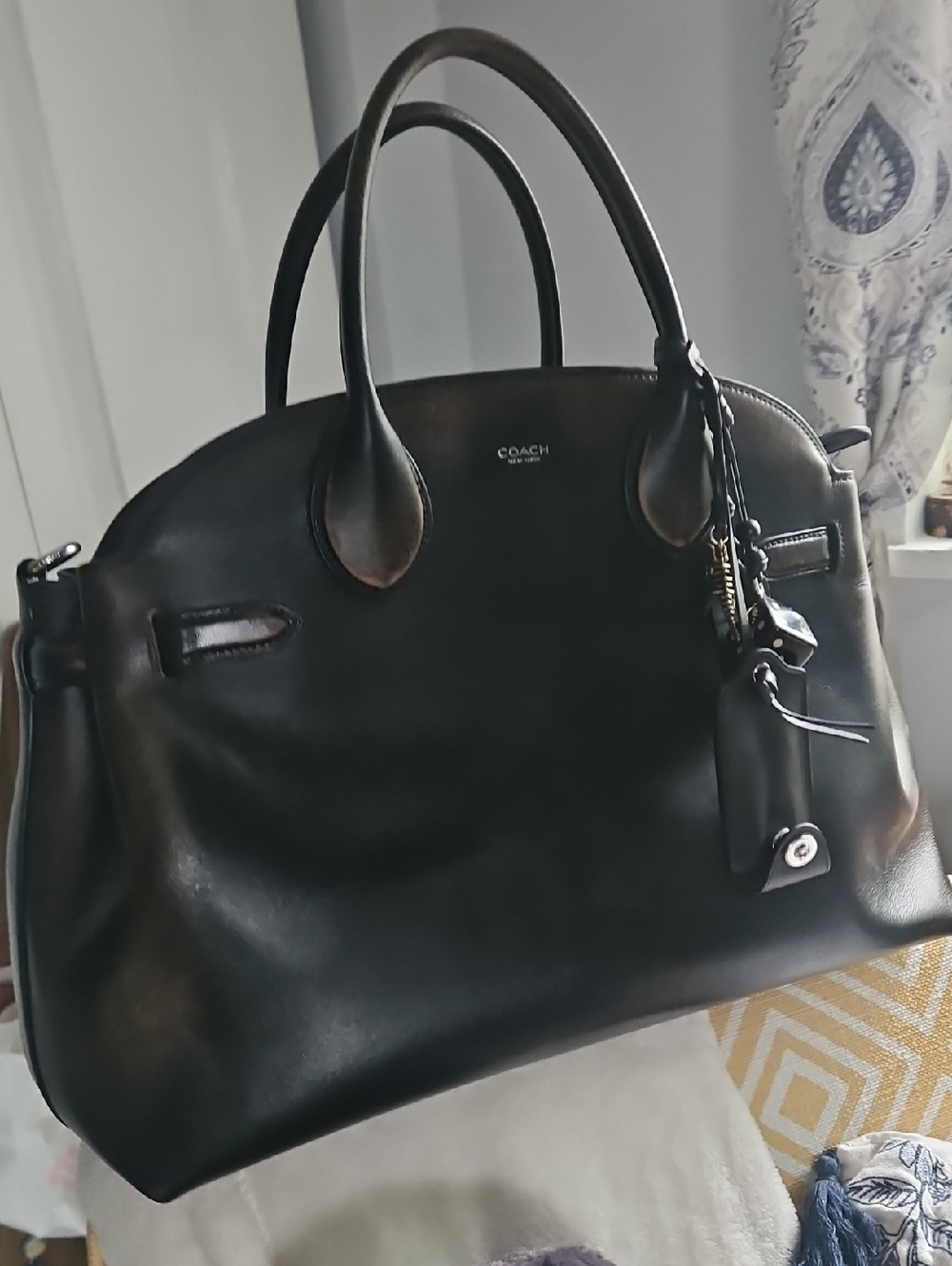 Coach Empire 40 Loved Leather